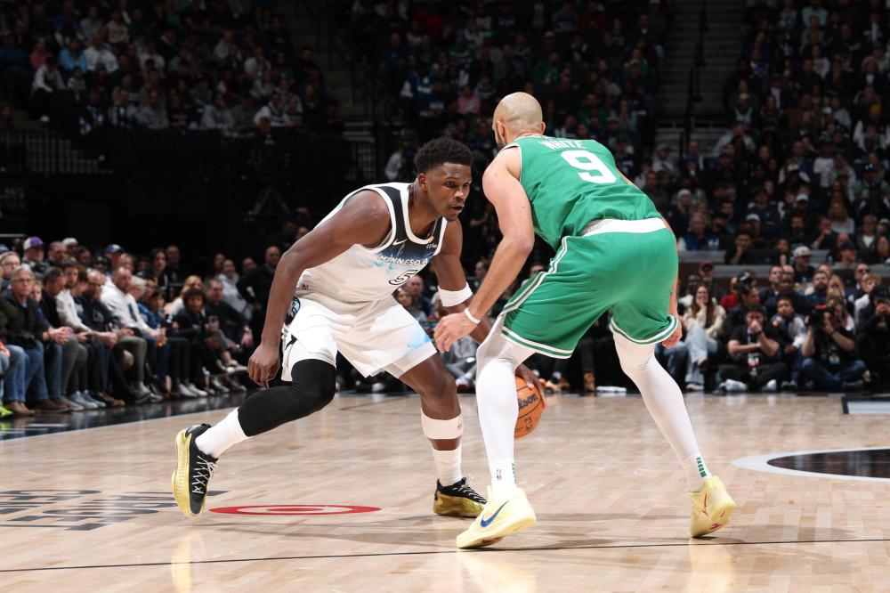 相比之下 相比之下