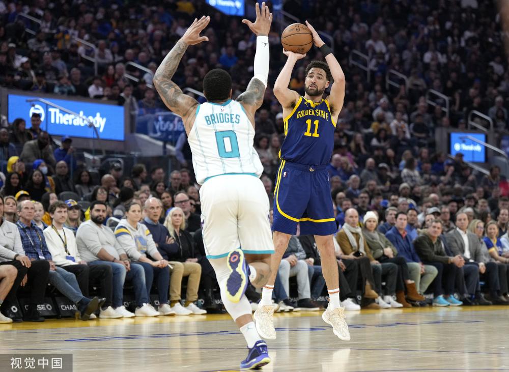 像阿尔冯斯 像阿尔冯斯