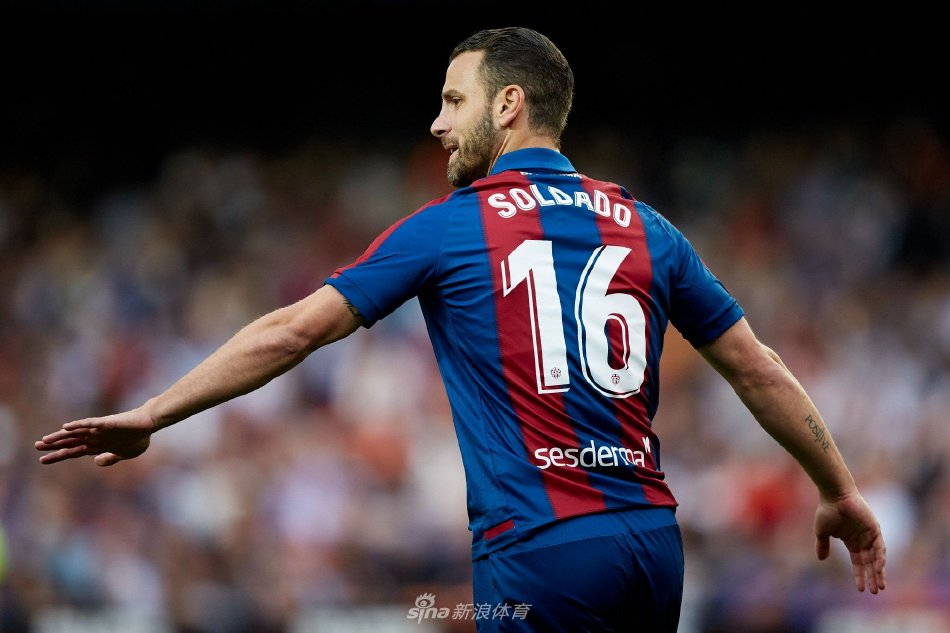 限制了对手 限制了对手