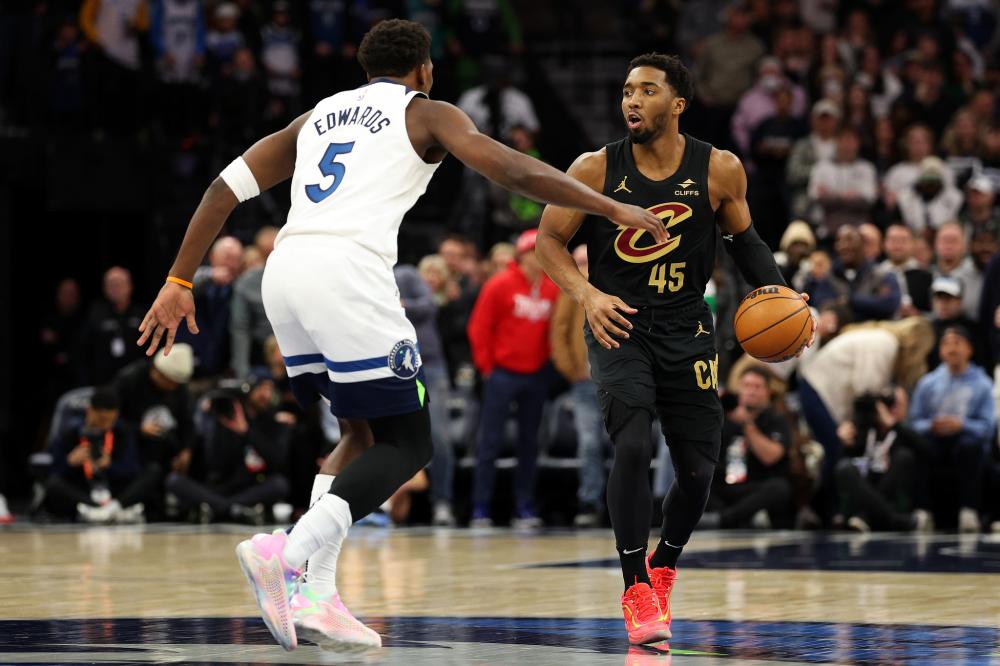 日三位世界 日三位世界