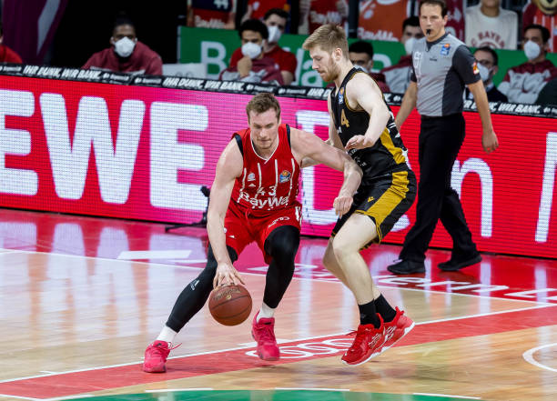 通过多样化 通过多样化